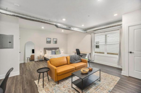 The Urban Oasis -brand New Corporate Apt Downtown